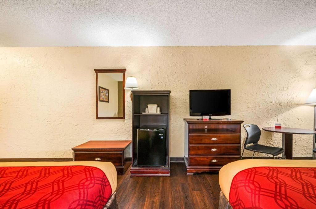 Econo Lodge Corinth Exterior foto